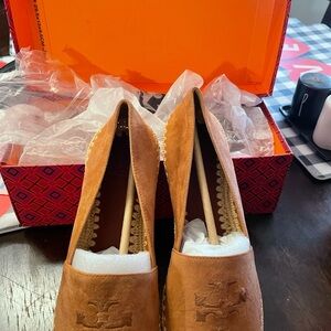 Tory Burch Women's Tan Loafers